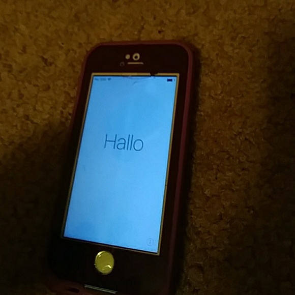 Iphone 5s LifeProof case - Picture 2 of 3